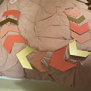 Wooden arrow wall hanging banner